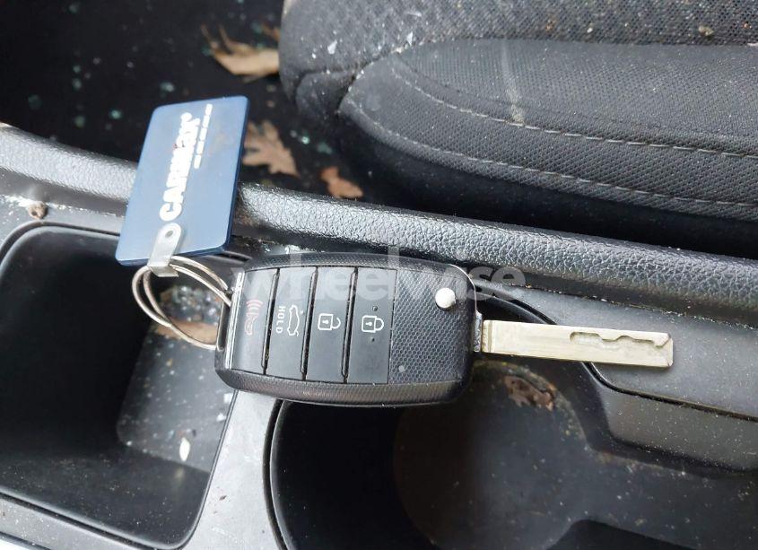 Photo 11 of 2018 Kia Optima LX (VIN 5XXGT4L38JG214219)