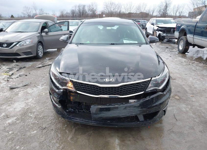 Photo 12 of 2018 Kia Optima LX (VIN 5XXGT4L38JG222725)