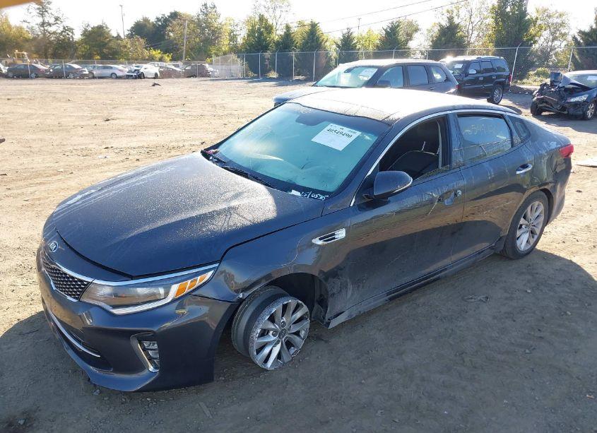Photo 2 of 2018 Kia Optima S (VIN 5XXGT4L38JG227343)