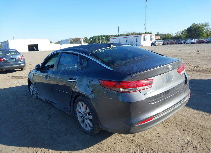 Photo 3 of 2018 Kia Optima S (VIN 5XXGT4L38JG227343)
