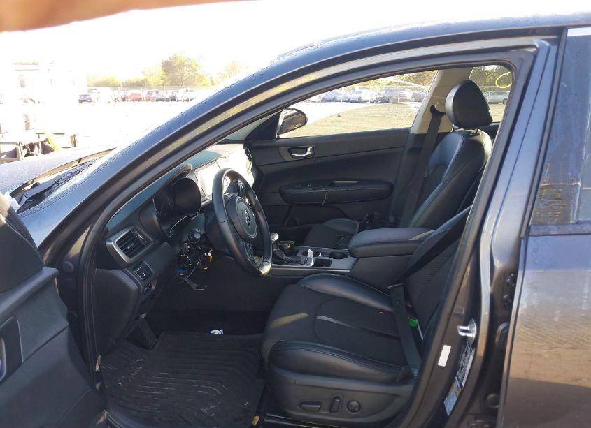 Photo 5 of 2018 Kia Optima S (VIN 5XXGT4L38JG227343)