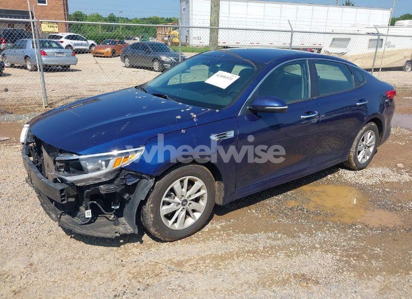 Photo 2 of 2018 Kia Optima LX (VIN 5XXGT4L38JG229819)