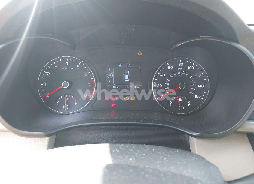 Photo 7 of 2018 Kia Optima LX (VIN 5XXGT4L38JG229819)