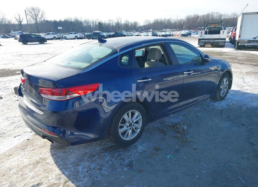 Photo 4 of 2018 Kia Optima LX (VIN 5XXGT4L38JG231277)