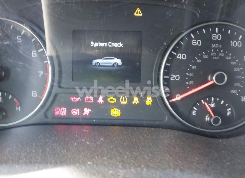 Photo 7 of 2018 Kia Optima LX (VIN 5XXGT4L38JG231277)