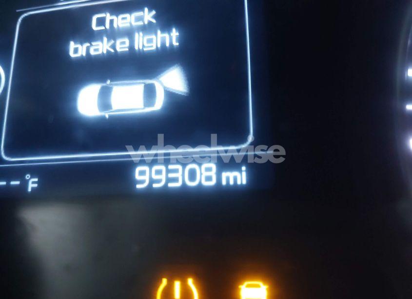 Photo 16 of 2018 Kia Optima LX (VIN 5XXGT4L38JG236267)