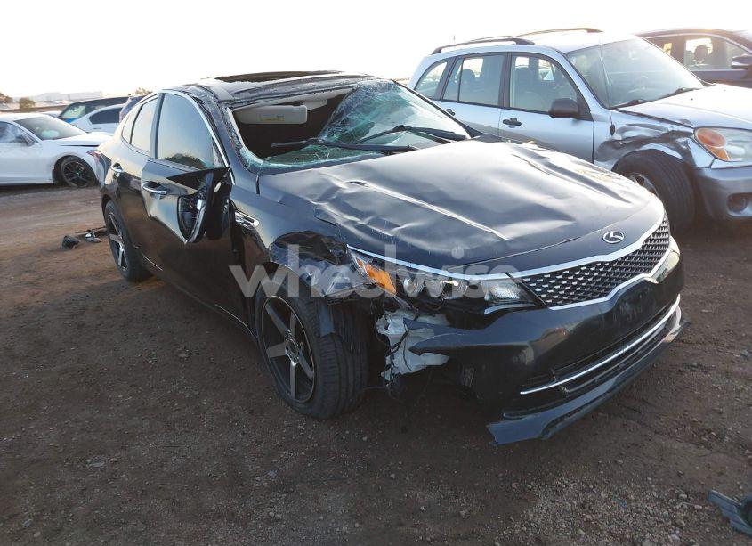 2018 Kia Optima S (VIN 5XXGT4L38JG240416) main photo