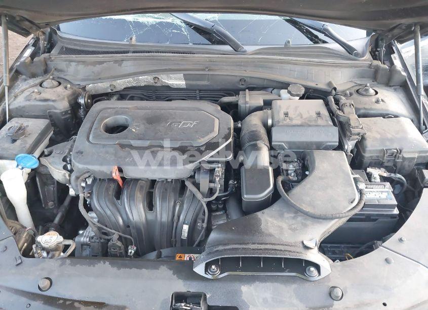 Photo 10 of 2018 Kia Optima S (VIN 5XXGT4L38JG240416)