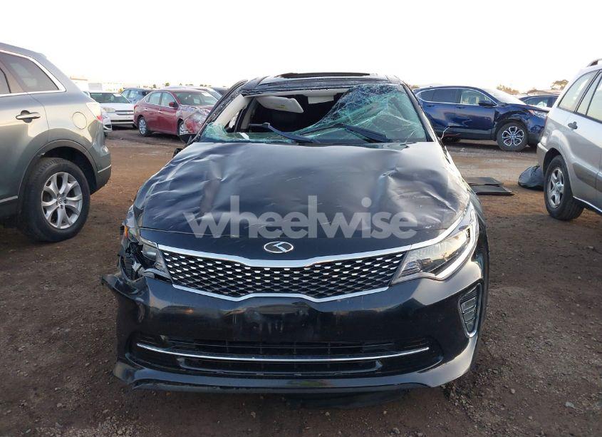 Photo 12 of 2018 Kia Optima S (VIN 5XXGT4L38JG240416)