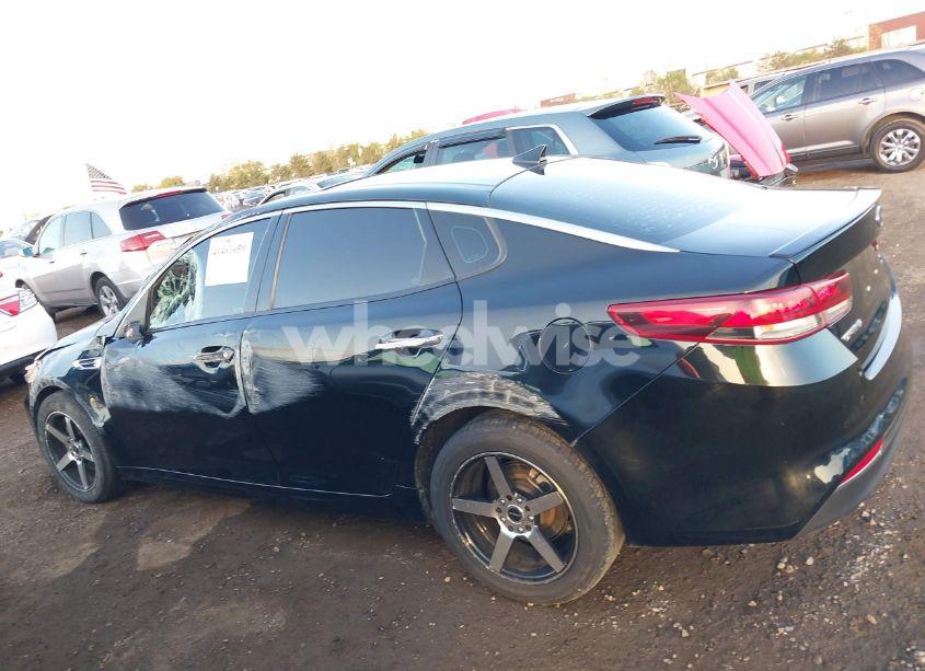 Photo 14 of 2018 Kia Optima S (VIN 5XXGT4L38JG240416)