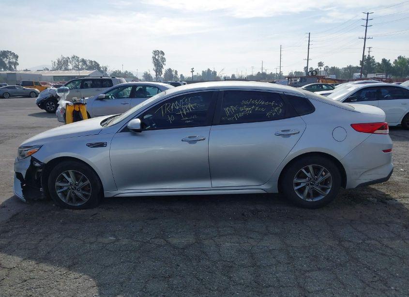 Photo 15 of 2019 Kia Optima LX (VIN 5XXGT4L38KG291058)