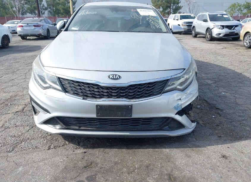 Photo 6 of 2019 Kia Optima LX (VIN 5XXGT4L38KG291058)