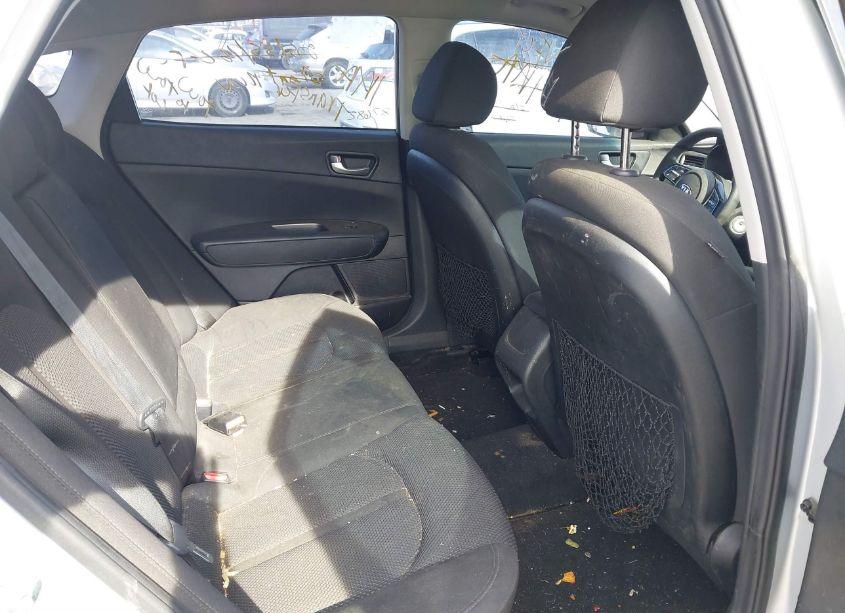 Photo 8 of 2019 Kia Optima LX (VIN 5XXGT4L38KG291058)