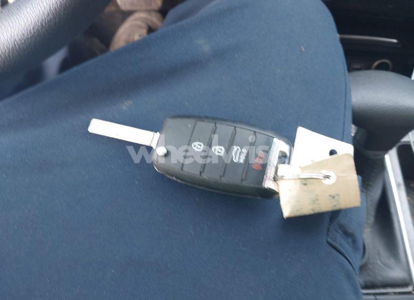 Photo 11 of 2019 Kia Optima LX (VIN 5XXGT4L38KG291707)