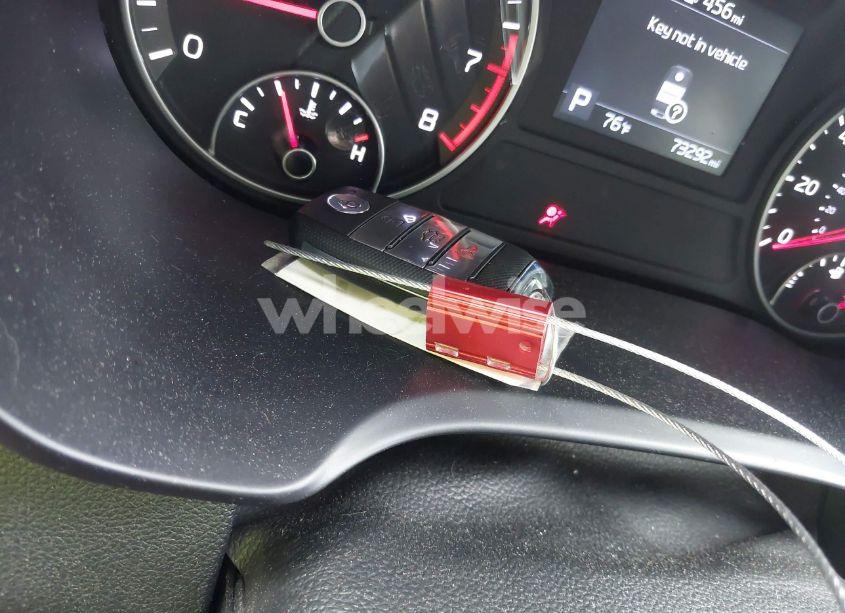 Photo 11 of 2019 Kia Optima S (VIN 5XXGT4L38KG303595)