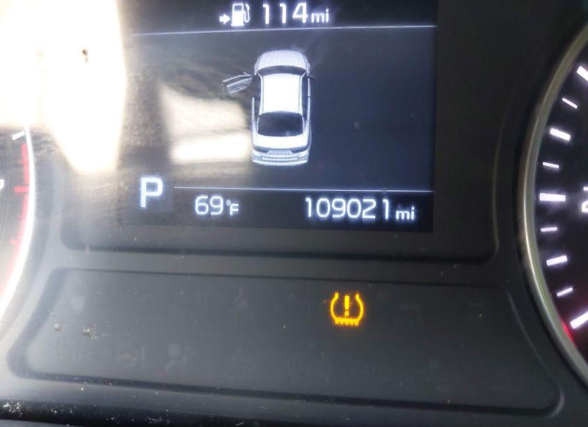 Photo 15 of 2019 Kia Optima LX (VIN 5XXGT4L38KG321840)