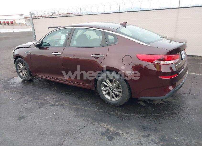 Photo 3 of 2019 Kia Optima LX (VIN 5XXGT4L38KG337200)