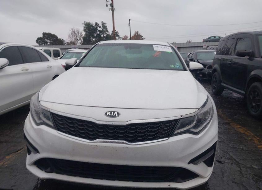 Photo 12 of 2019 Kia Optima LX (VIN 5XXGT4L38KG341652)