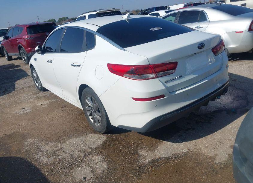 Photo 3 of 2019 Kia Optima LX (VIN 5XXGT4L38KG357351)