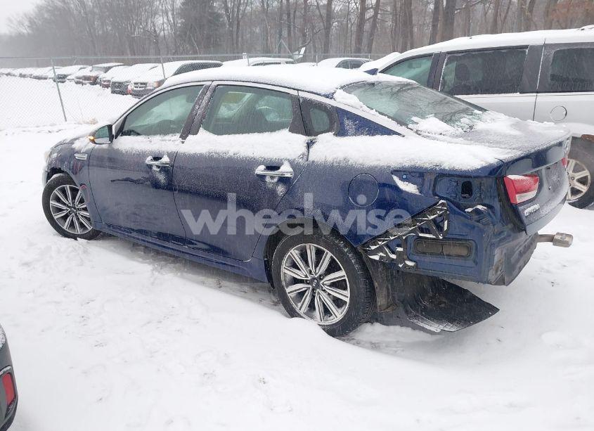 Photo 3 of 2019 Kia Optima LX (VIN 5XXGT4L38KG361111)