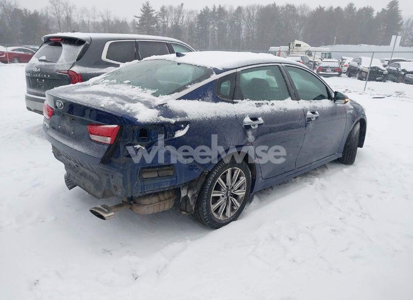 Photo 4 of 2019 Kia Optima LX (VIN 5XXGT4L38KG361111)