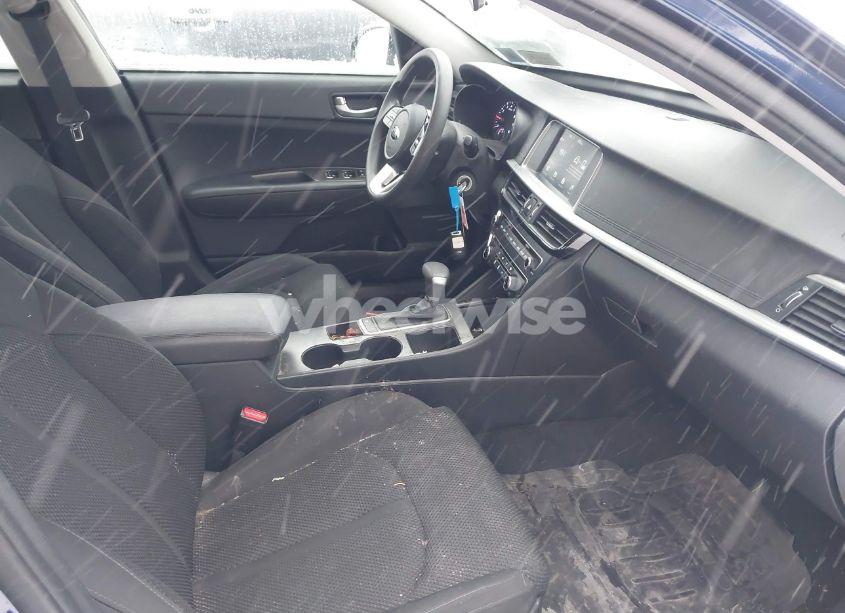 Photo 5 of 2019 Kia Optima LX (VIN 5XXGT4L38KG361111)