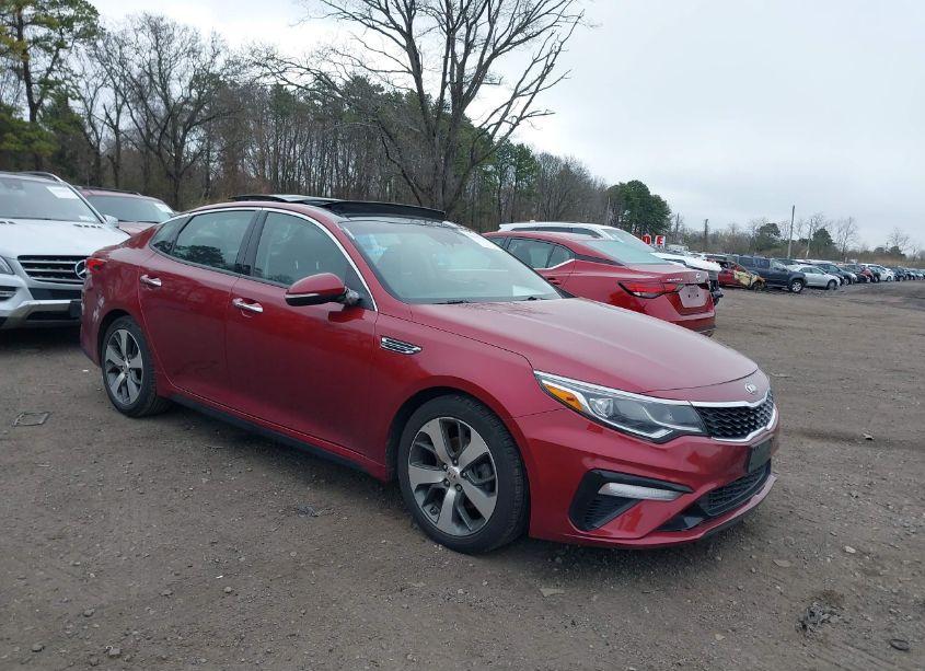 2019 Kia Optima LX/S (VIN 5XXGT4L38KG362081) main photo