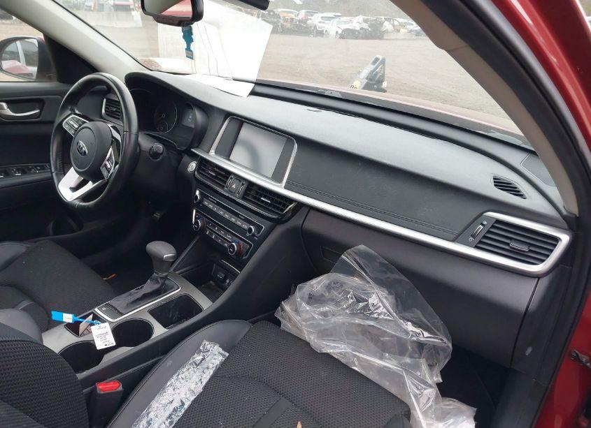 Photo 5 of 2019 Kia Optima LX/S (VIN 5XXGT4L38KG362081)