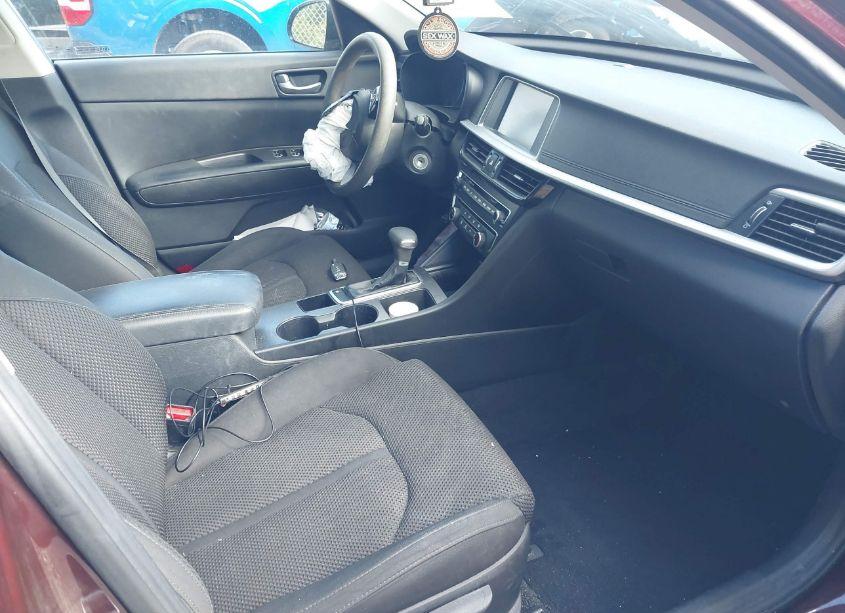 Photo 5 of 2019 Kia Optima LX (VIN 5XXGT4L38KG368768)