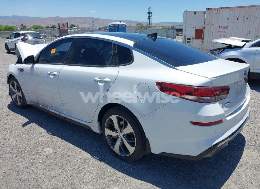 Photo 3 of 2019 Kia Optima S (VIN 5XXGT4L38KG370679)
