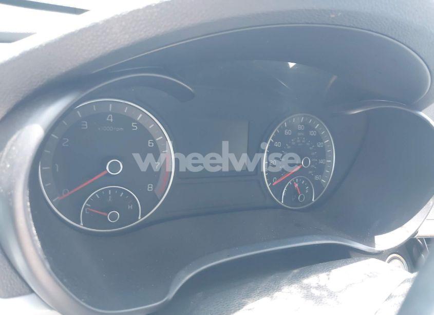 Photo 7 of 2019 Kia Optima S (VIN 5XXGT4L38KG370679)