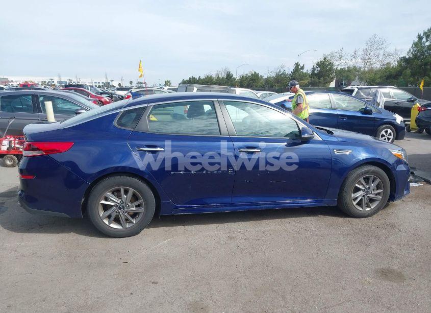 Photo 13 of 2019 Kia Optima LX (VIN 5XXGT4L38KG375025)