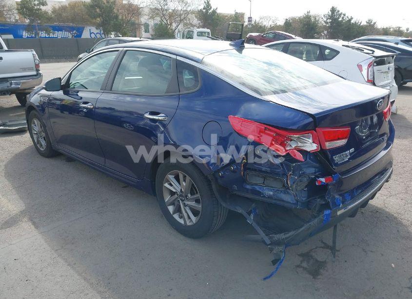 Photo 3 of 2019 Kia Optima LX (VIN 5XXGT4L38KG375025)