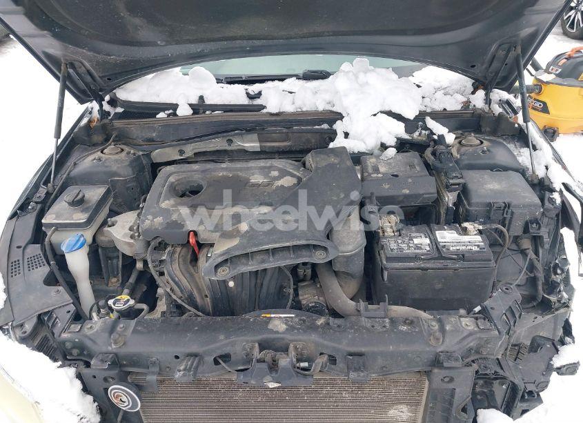 Photo 10 of 2019 Kia Optima LX (VIN 5XXGT4L38KG375879)