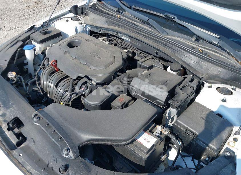 Photo 10 of 2020 Kia Optima LX (VIN 5XXGT4L38LG384213)