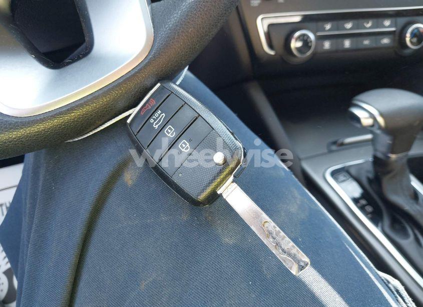 Photo 11 of 2020 Kia Optima LX (VIN 5XXGT4L38LG384213)