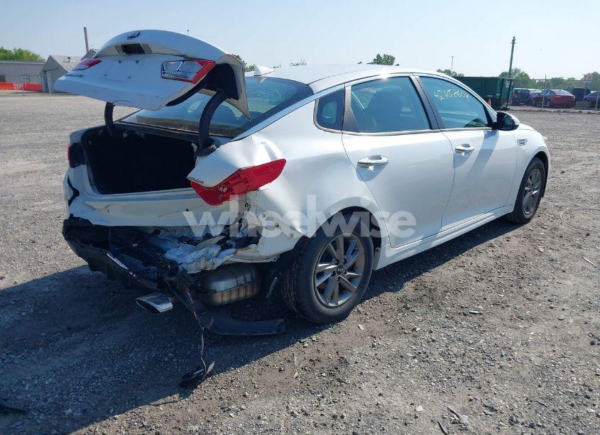 Photo 4 of 2020 Kia Optima LX (VIN 5XXGT4L38LG384213)