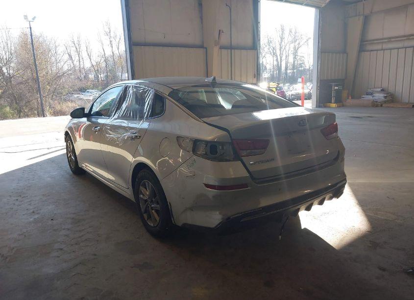 Photo 3 of 2020 Kia Optima LX (VIN 5XXGT4L38LG386513)