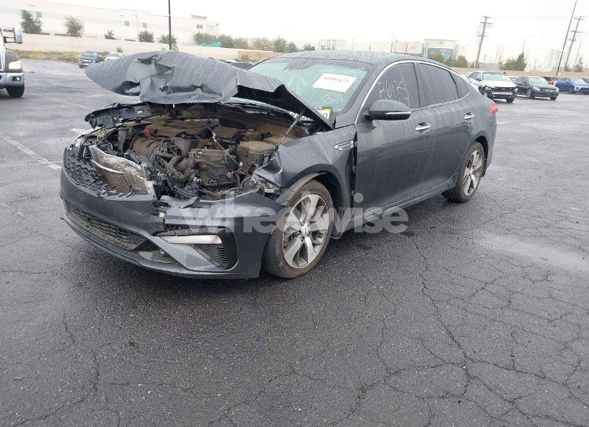 Photo 2 of 2020 Kia Optima S (VIN 5XXGT4L38LG394918)
