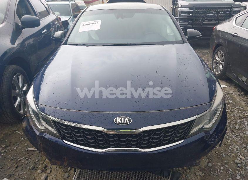 Photo 12 of 2020 Kia Optima S (VIN 5XXGT4L38LG410597)