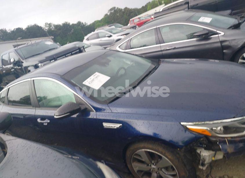 Photo 13 of 2020 Kia Optima S (VIN 5XXGT4L38LG410597)