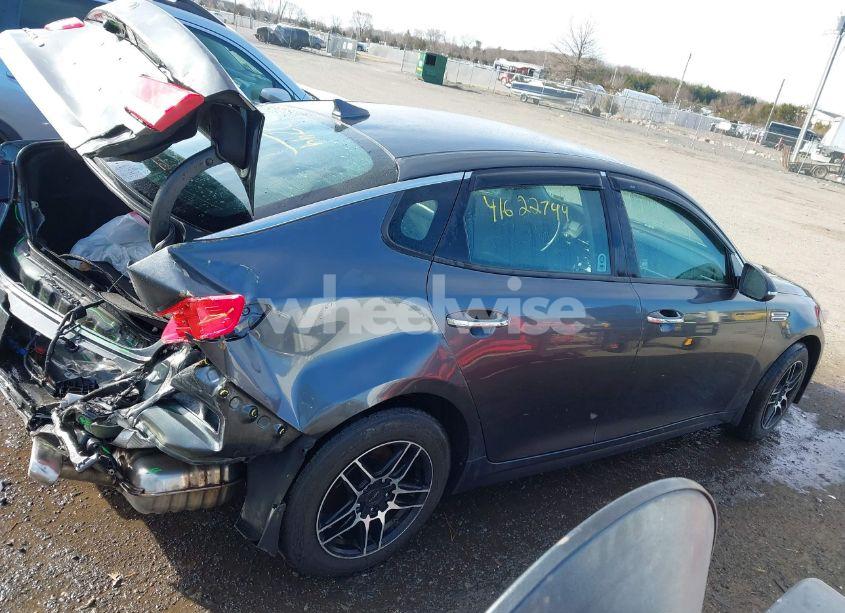 Photo 13 of 2020 Kia Optima LX (VIN 5XXGT4L38LG438321)