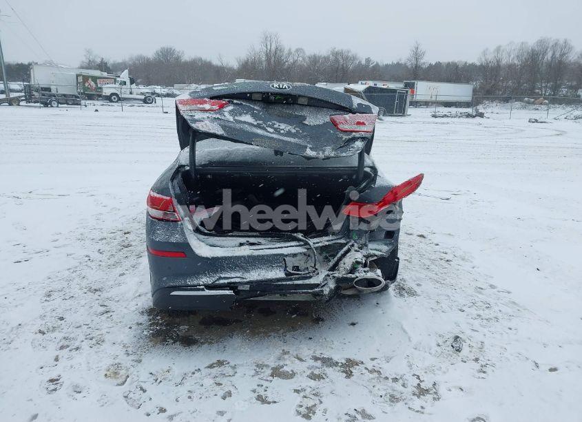 Photo 6 of 2020 Kia Optima LX (VIN 5XXGT4L38LG438321)