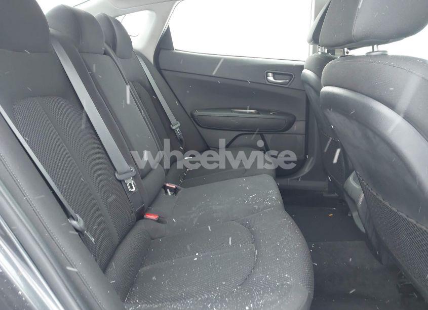 Photo 8 of 2020 Kia Optima LX (VIN 5XXGT4L38LG438321)
