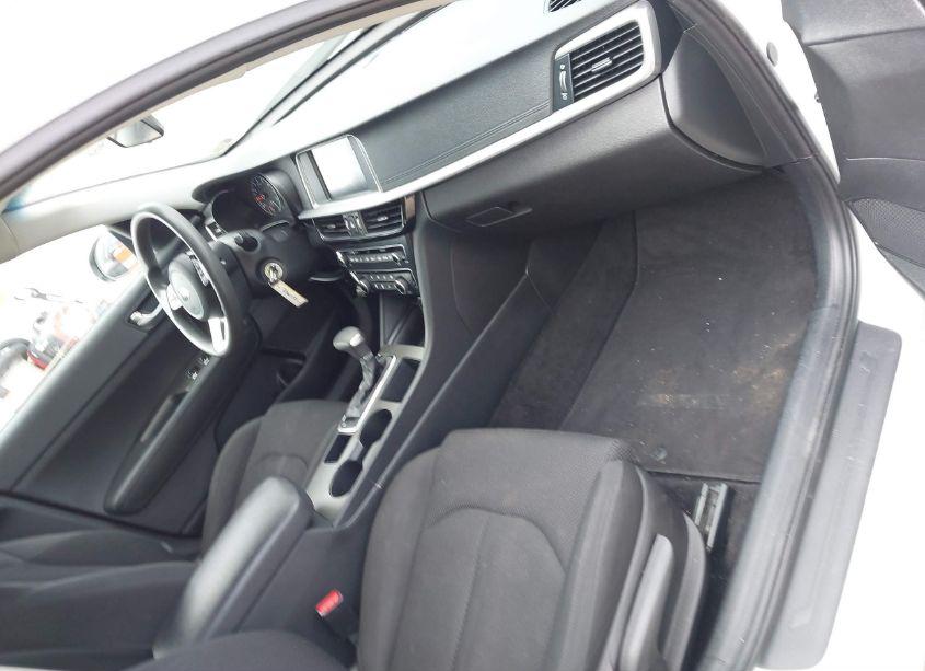 Photo 5 of 2020 Kia Optima LX (VIN 5XXGT4L38LG438545)