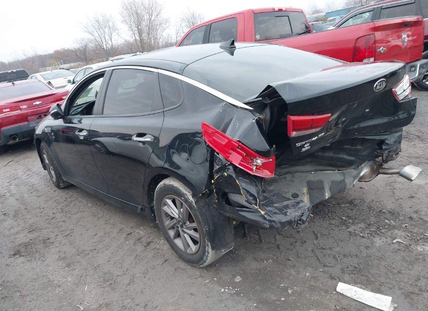 Photo 3 of 2020 Kia Optima LX (VIN 5XXGT4L38LG443776)