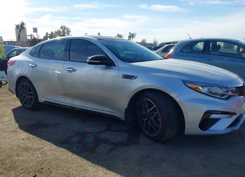 Photo 13 of 2020 Kia Optima SE (VIN 5XXGT4L38LG445169)