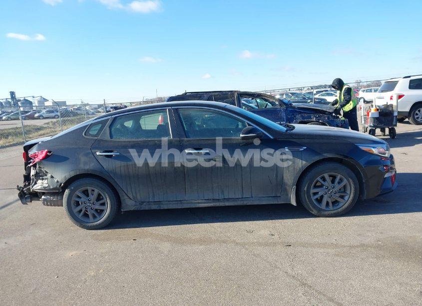 Photo 14 of 2020 Kia Optima LX (VIN 5XXGT4L38LG445429)