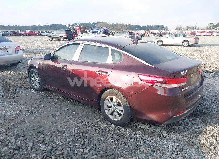 Photo 3 of 2016 Kia Optima LX (VIN 5XXGT4L39GG020534)