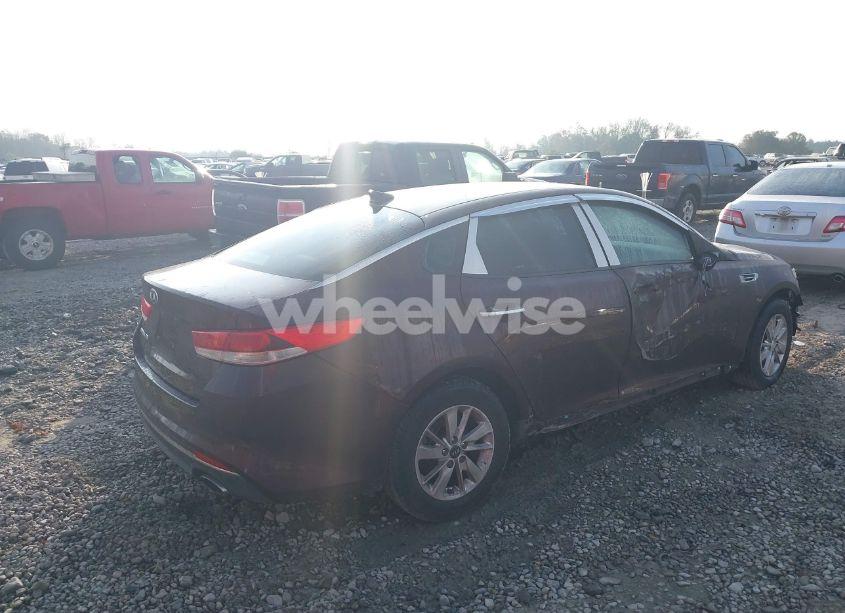 Photo 4 of 2016 Kia Optima LX (VIN 5XXGT4L39GG020534)